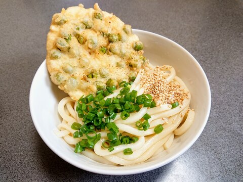 えんどう豆天の冷やしぶっかけうどん